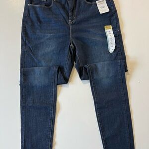 Signature Levi Strauss Totally Shaping High Rise Skinny Dark Blue Jeans 16 L